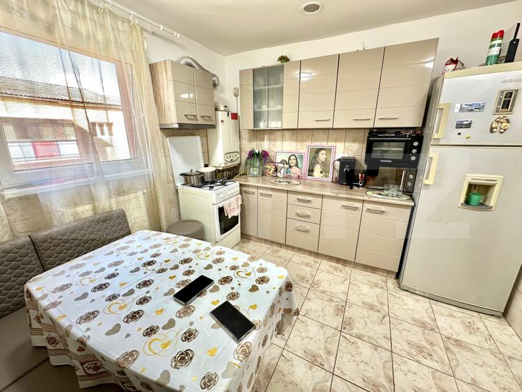 Apartament 2 camere, renovat, balcon inchis – aproape de școli și grădinițe