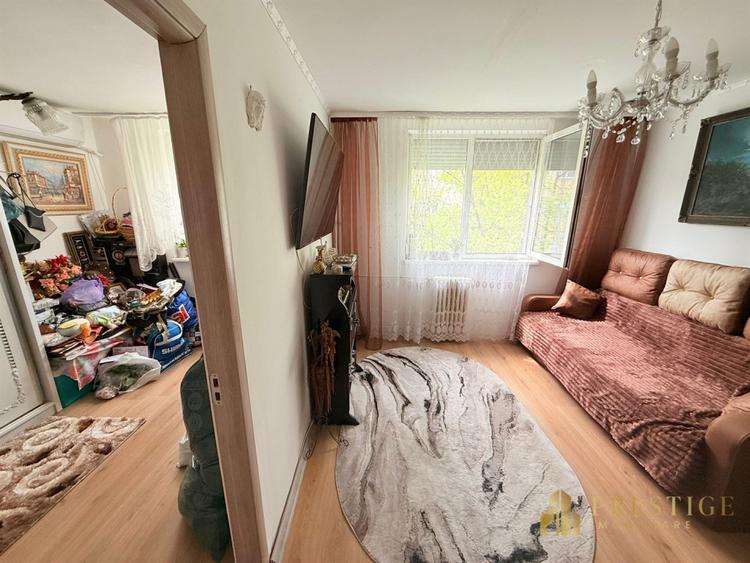 Apartament cu 2 camere tip L de vanzare in Rogerius - Oradea