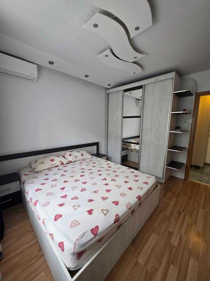 Inchiriez Apartament 3 camere Zona Dristor-Titan