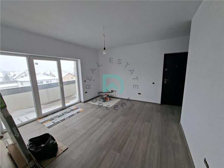 Garsoniera decomandata bloc nou, 33 mp, TVA inclus