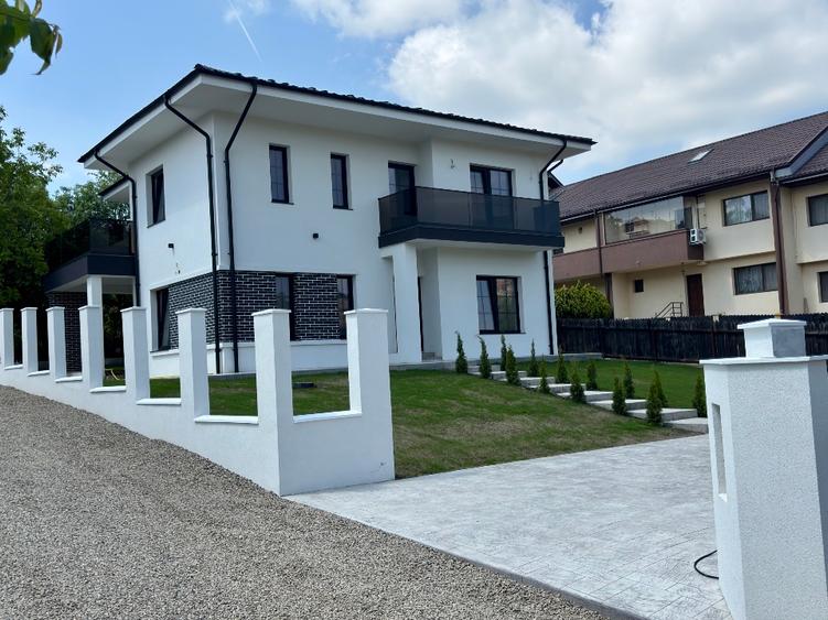 Casa individuală 4 dormitoare