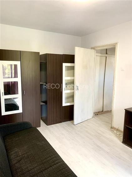 RECO Apartament 2 camere, luminos, etaj 3 4 – baie renovata,  balcon - 3