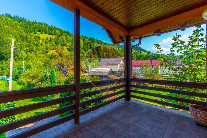 Vila de vanzare in Moeciu de Sus | Teren 4780mp | Comision 0% - 32