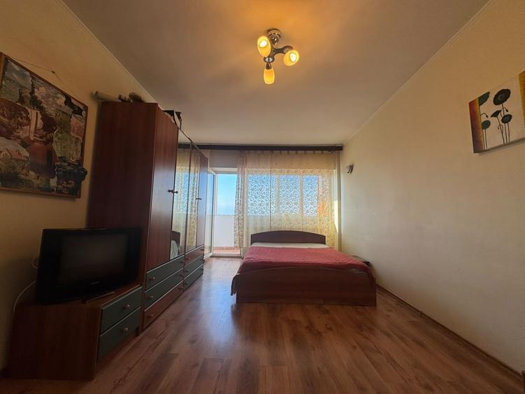 4 CAMERE || DECOMANDAT || STEFAN CEL MARE