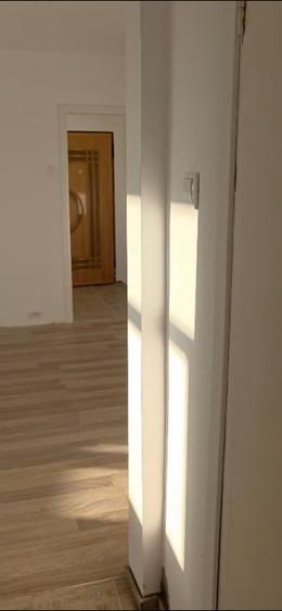 Apartament 2 camere complet renovat, nelocuit – Victoria, Brașov
