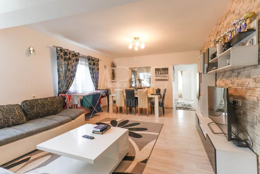 Apartament 4 camere de vanzare in Dambul Rotund, Cluj Napoca - 2