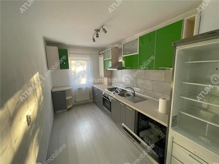 Apartament 3 camere decomandate balcon zona centrala a orasului Sibiu