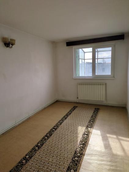 Apartament 3 camere decomandat – Micro 39, Galati