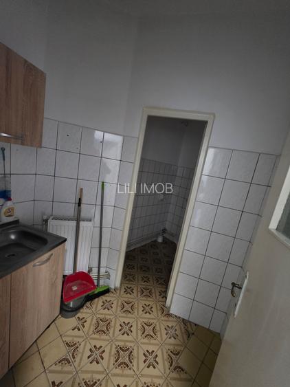 Vand spatiu comercial central Deva - 6