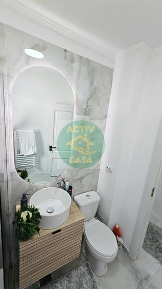 Apartament 2 camere, etaj intermediar, renovat