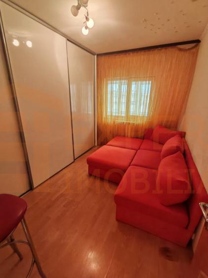 Apartament 3 camere de vânzare | Zona Far, Constanța