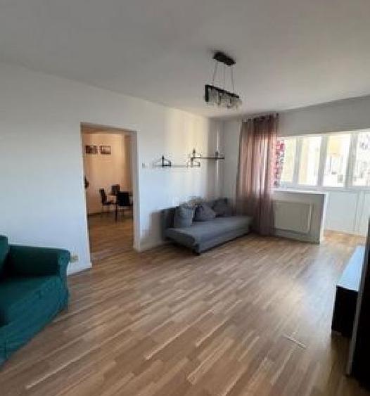 Apartament 2 Camere,Iancului Metrou,bl.1984,mobilat,utilat,balcon,geam  la baie.