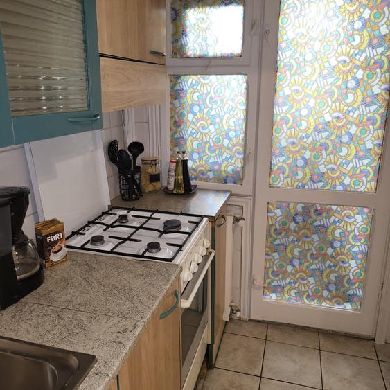 UNIRII GARANTI BANK, inchiriere 2 camere 68mp,mobilat si utilat