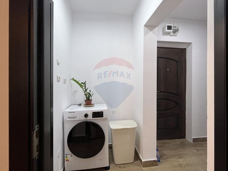 Garsonieră decomandată, renovată, mobilată si utilată - Piața Iancului