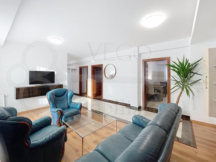 3 camere, bloc nou, garaj subteran, zona Centrala, USAMV,UMF, Platinia