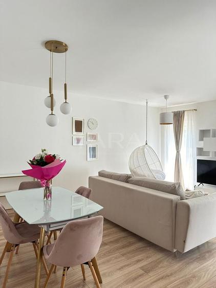 Apartament modern cu terasă și parcare, zona Vivo.