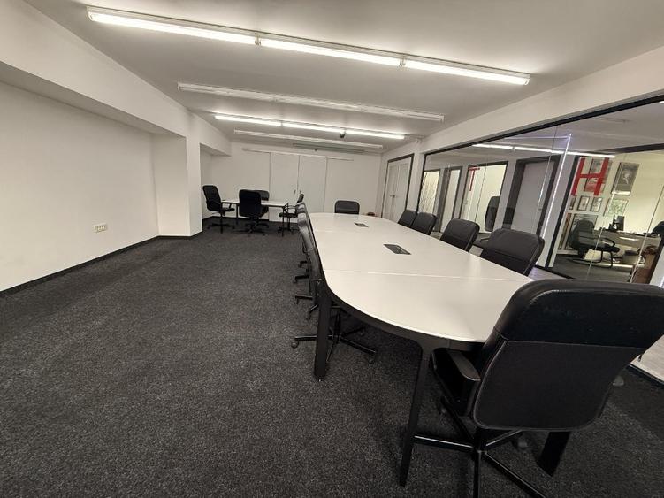 Proprietar inchiriez cladire P+1 birouri, depozit, teren 2.641 mp Timisoara