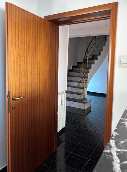 OPORTUNITATE! DUPLEX 125mp in imobil monolit stradal pe DECEBAL,parcare, metrou
