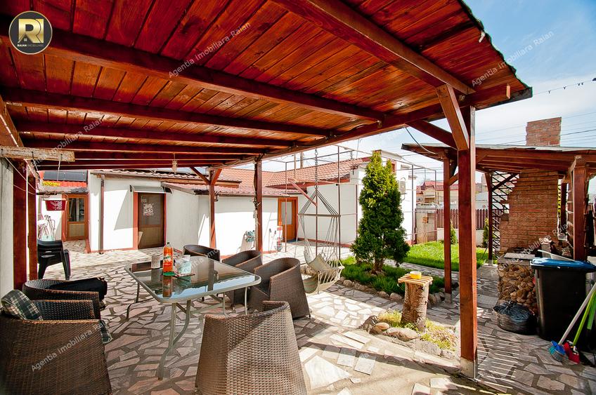Vanzare casa situata in Galati, zona Port, 3 camere, renovata si mobilata