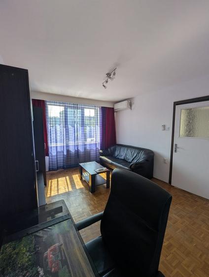 Apartament 2camere decomandate, 48mp, etaj2 – P. Mihai Viteazu Central