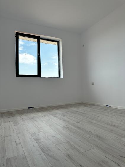 CASA INDIVIDUALA FINALIZATA, 510 MP, 4 CAMERE, TVA INCLUS, BALOTESTI