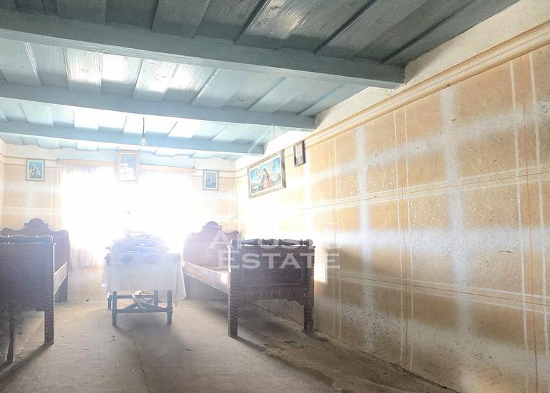 Casa cu teren in localitatea Simand