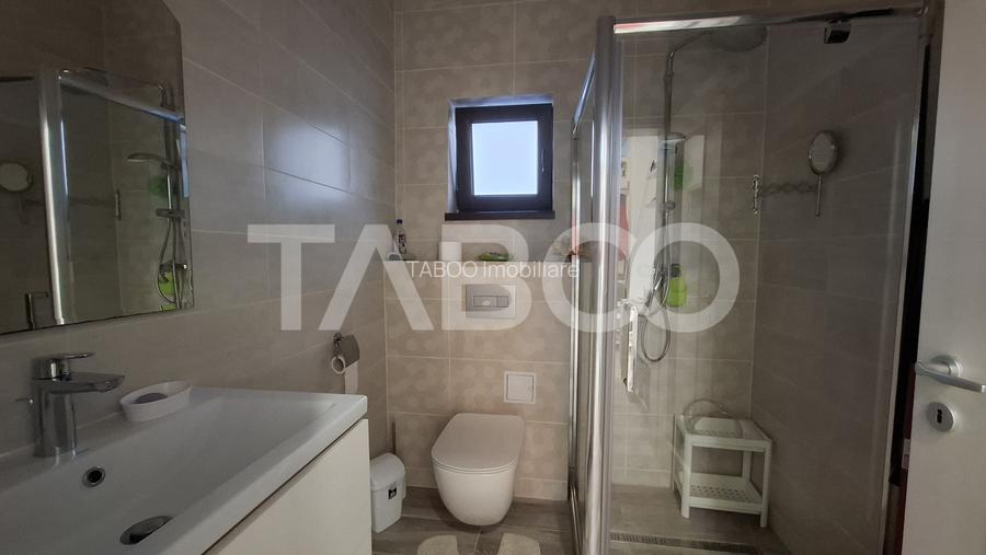 Casa de vanzare individuala 5 camere 172 mp langa Padurea Dumbrava