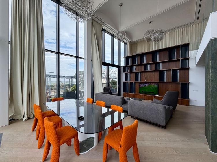 Penthouse unic! Vedere spectaculoasă spre lac