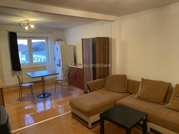 mansarda 2 camere siretului ciresica hipodrom IV - 2