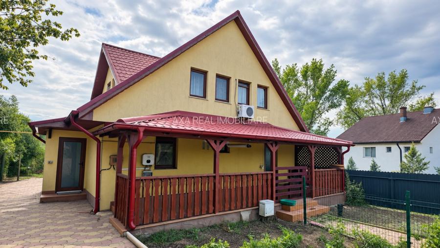 Casă de lemn pe malul lacului, Balotești — 7 camere - 4
