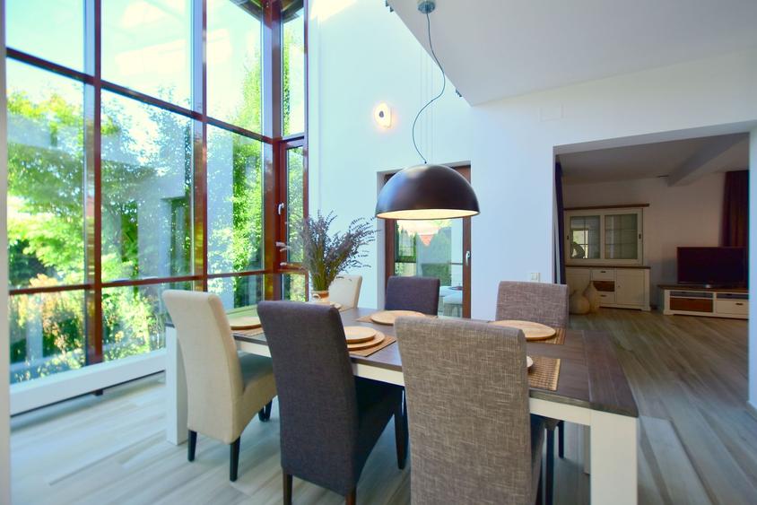 Casa moderna langa padure | Liniste, confort si locatie