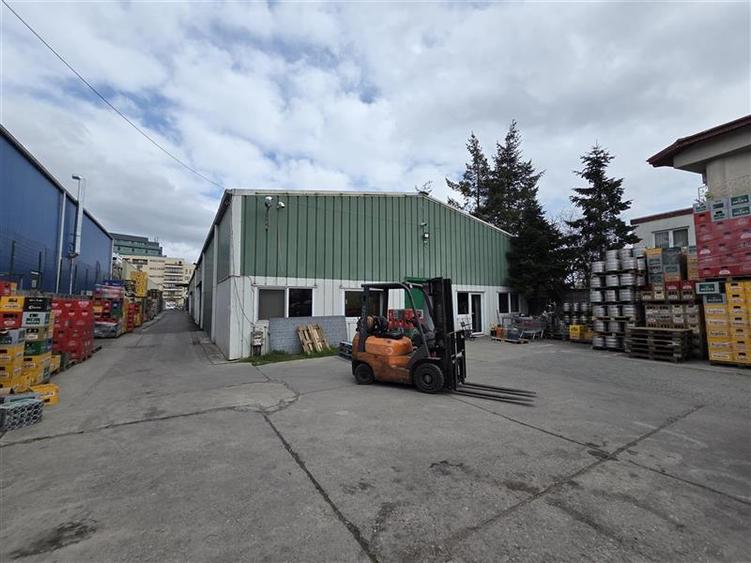 Vanzare service auto/depozit/hala/spatiu industrial Pipera - Pipera Tunari  - OM