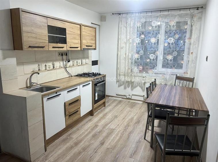 RECO Apartament 3 camere zona Olosig - 8