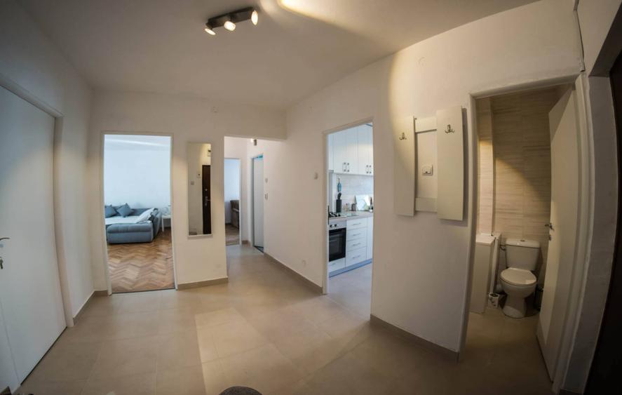 Apartament cu 3 camere, 82,10 mp in zona verde, semicentral