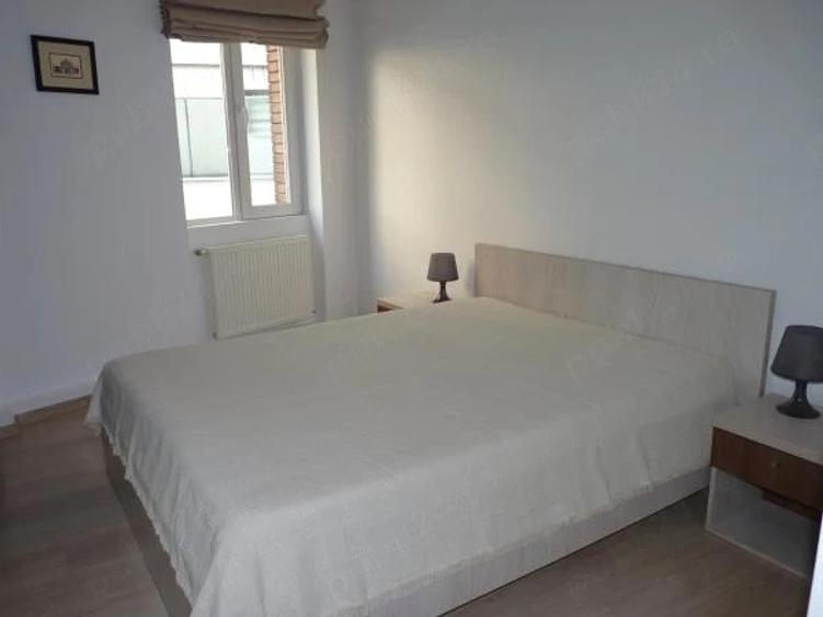 2 camere Sala Palatului