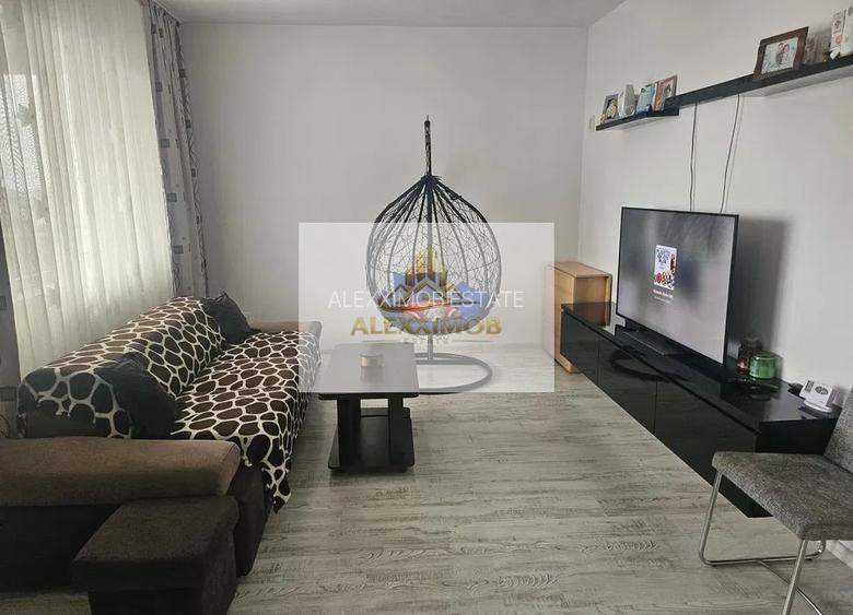 Apartament 3 Camere de Vanzare - zona Metalurgiei - 75 mp - 3