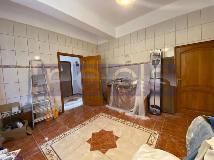 VILA P+1+MANSARDA DE VANZARE 7 CAMERE, 3 BAI, GARAJ, CURTE SALAJ PARC HUMULESTI