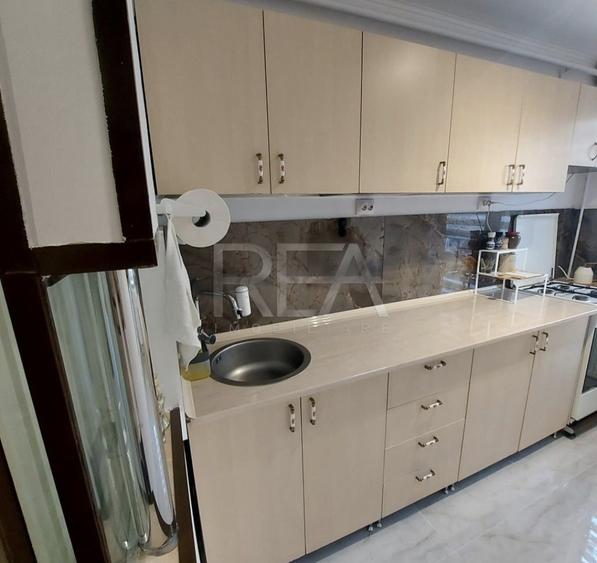 2 camere, et 1/10, 50mp, renovat-Drumul Taberei