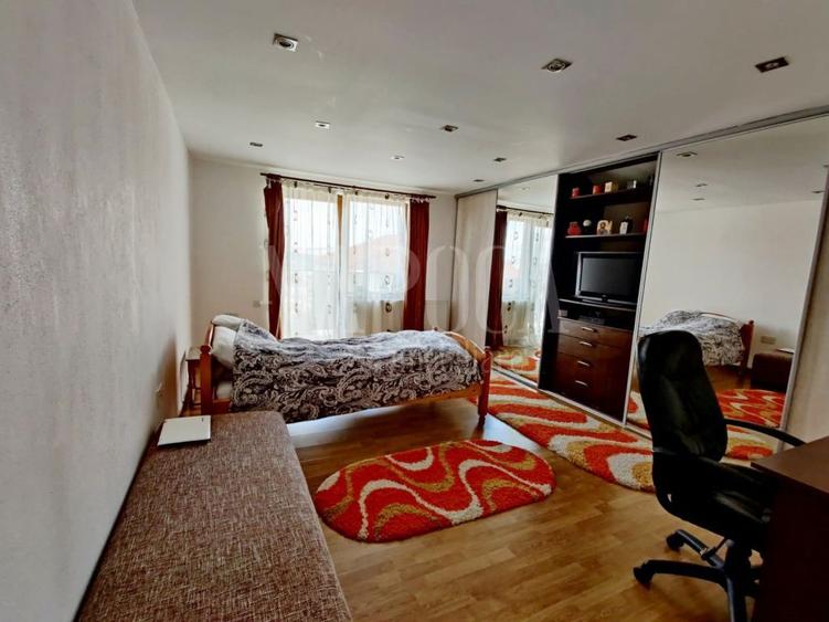 Casa 11 camere de vanzare in Zorilor, Cluj Napoca