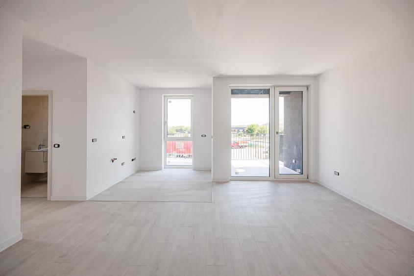 Apartament 3 camere, 2 bai, terasa 14 mp, ansamblu nou | Comision 0