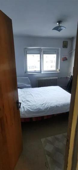 Apartament 2 camere Semidecomandat Metrou Brancoveanu