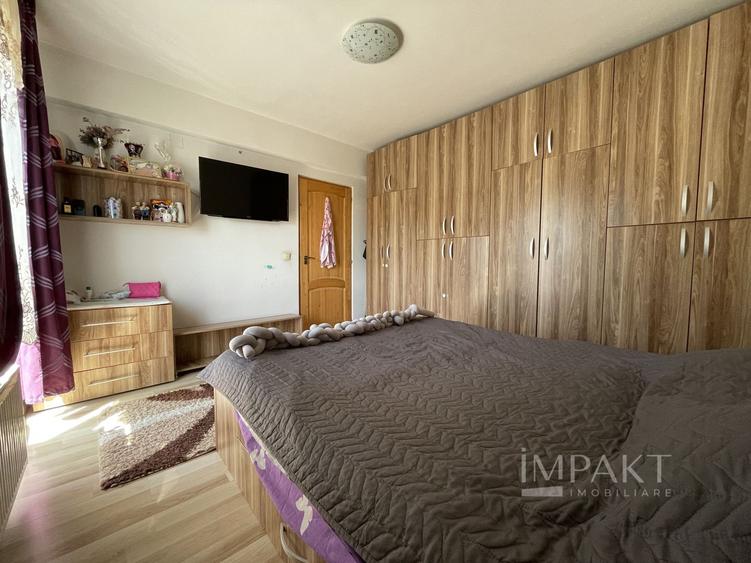 Apartament cu 3 camere spre vanare in zona Baciu!