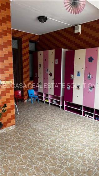 VILA CU TEREN DE 1.200 MP-PRETABILA GRADINITA-AFTER SCHOOL - 2