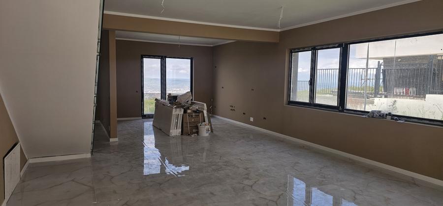 Casa Individuala, 280 MP, Garaj si Curte 770 MP, Feleacu Zona Wonderland
