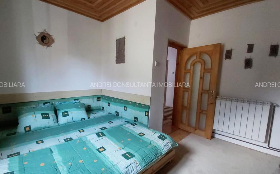 Vanzare casa mare la munte langa padure  Cheia judetul Prahova locatie excelenta - 18