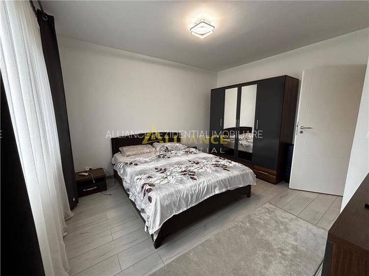 Casa individuala 4 camere , 2 băi , mobilat-utilată - 8