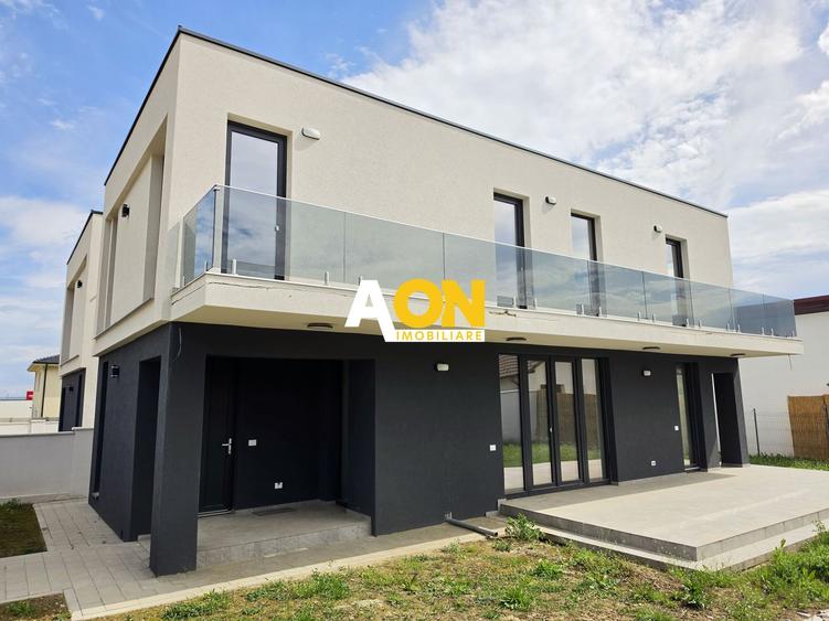 Casă modernă P+1 în Micești, 4 camere, teren 386 mp, predare la cheie