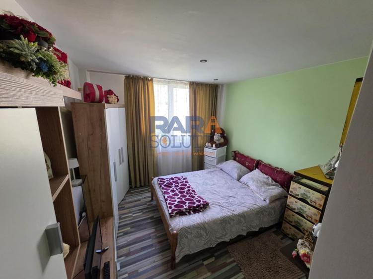 2 camere decomandat, Str. Mihai Eminescu