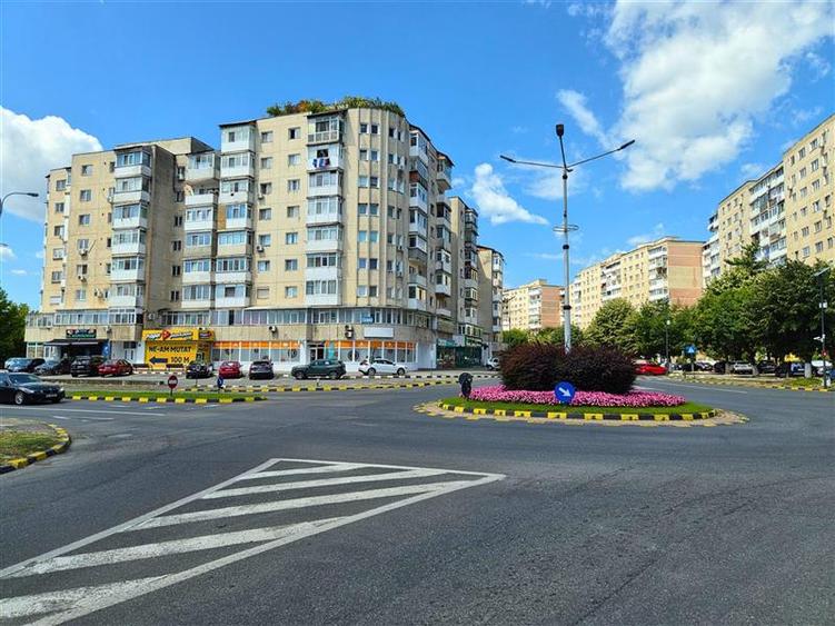 OSTROVENI - Etaj 1 - Spatiu cu vizibilitate stradala - Cabinet medical/birouri