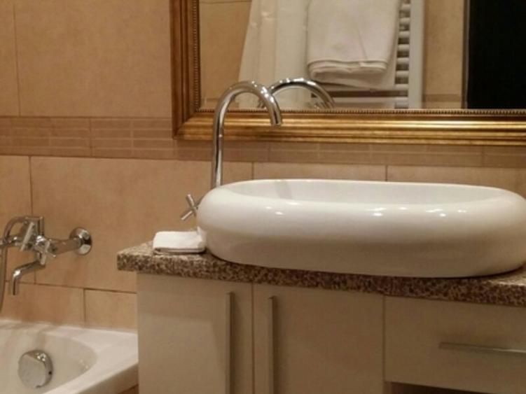 CISMIGIU STR. POIANA NARCISELOR, AP 2 CAM, TOTUL NOU MODERN, CU CENTRALA PRORIE